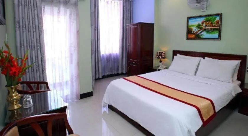 Bed in Souvenir Nha Trang Hotel