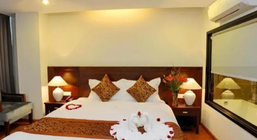 Bed in Hanoi Golden Hotel Bed in Hanoi Golden Hotel