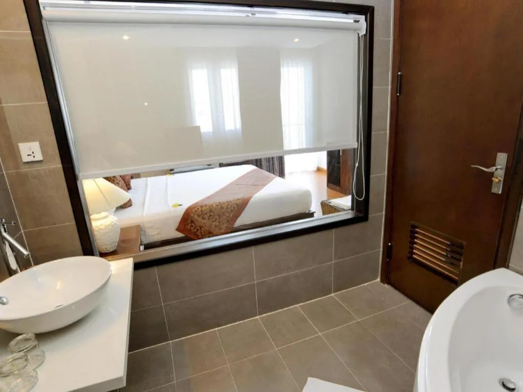 Bed in Hanoi Golden Hotel