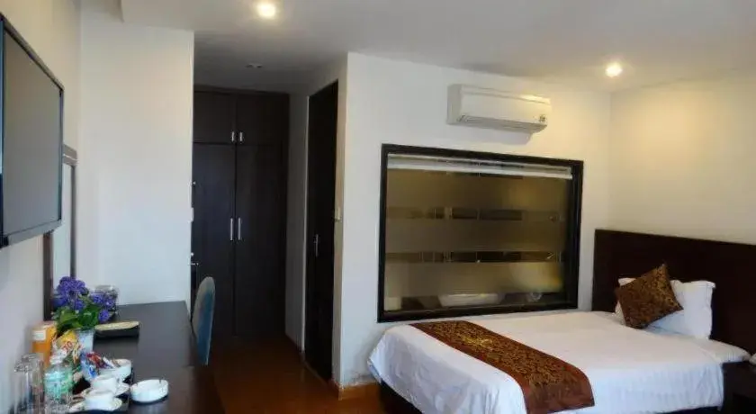 Bed in Hanoi Golden Hotel Bed in Hanoi Golden Hotel