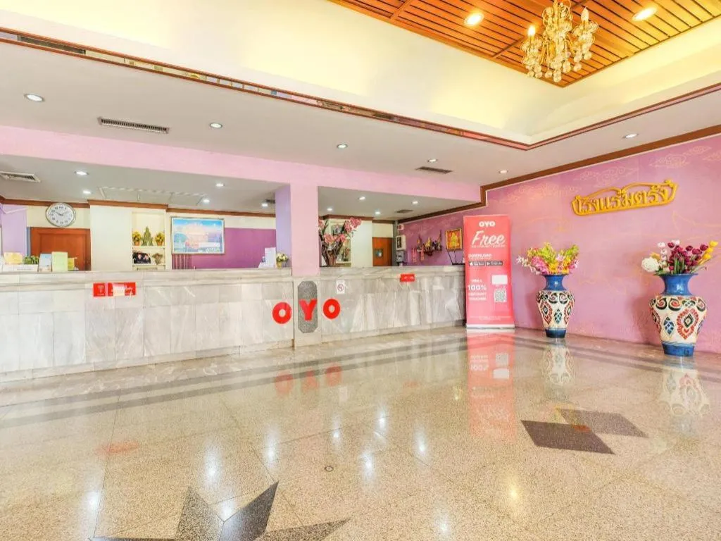 OYO 565 Trang Hotel