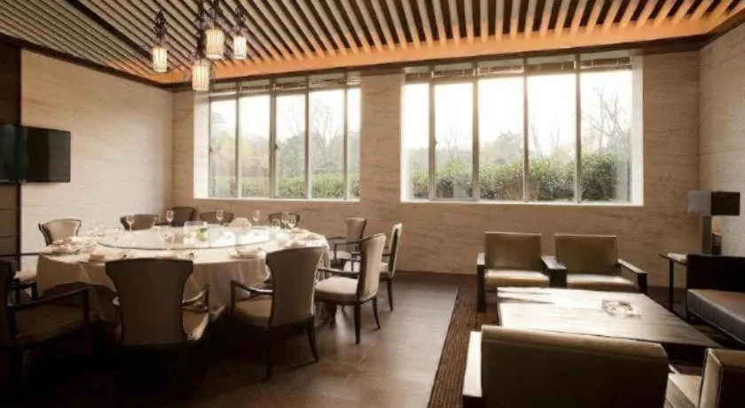 Pins De La Brume Hotel