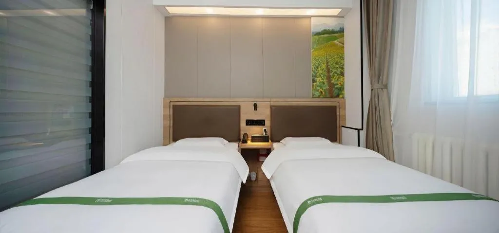 Bed in GreenTree Inn Beijing Fengtai Dongda Street Express Hotel