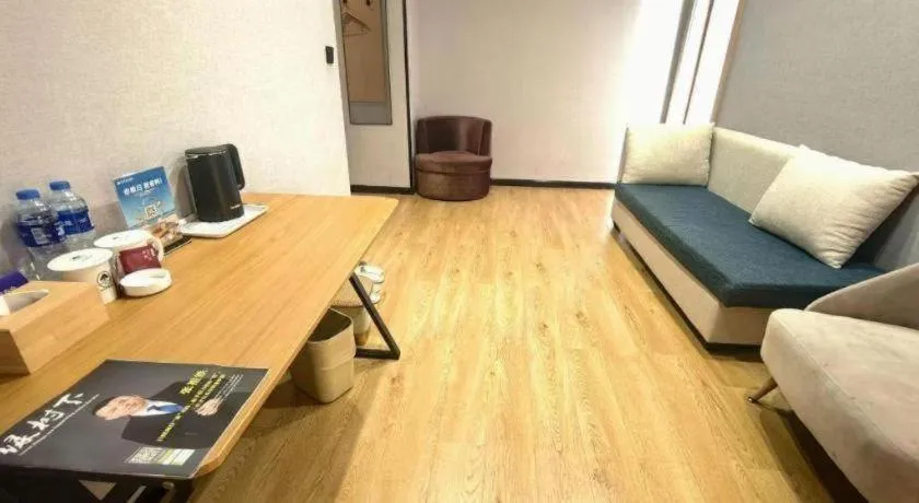 GreenTree Inn Yixing Zhangzhu Express Hotel