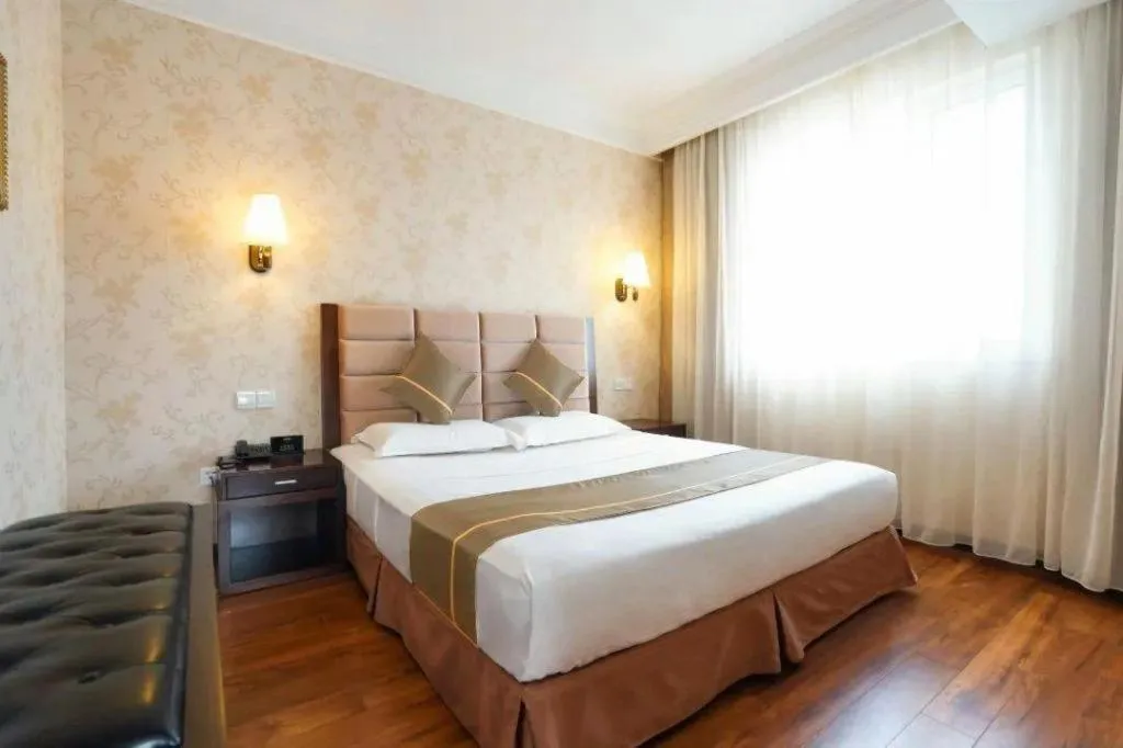 Bed in Anshan Camilla Business Hotel