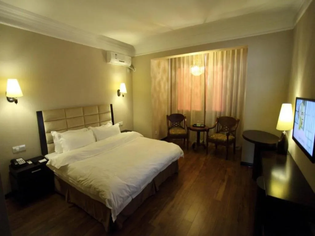 Bed in Anshan Camilla Business Hotel