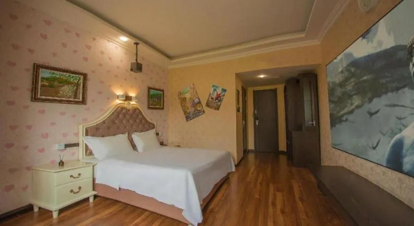 Bed in Anshan Camilla Business Hotel