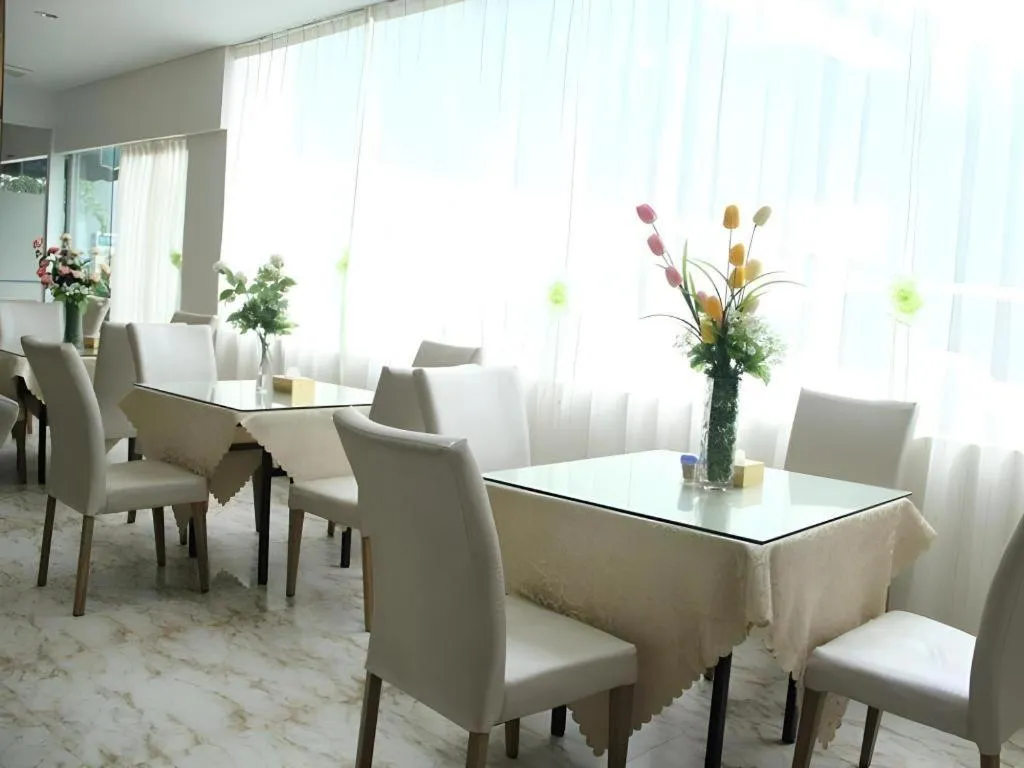 GreenTree Inn Guangzhou Panyu Bus Station Business Hotel