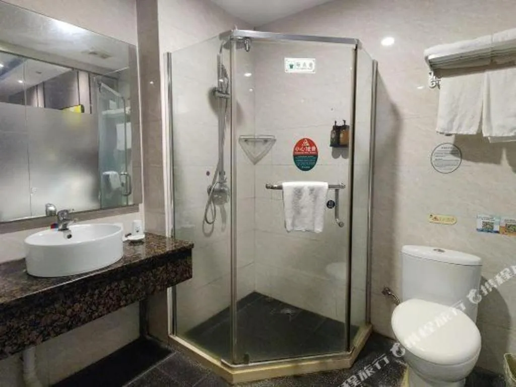 GreenTree Inn Guangzhou Panyu Bus Station Business Hotel