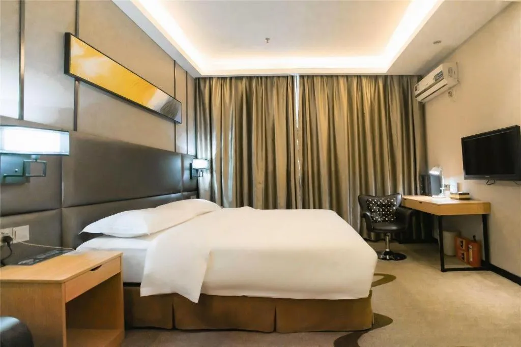 Bed in GreenTree Inn Guangzhou Panyu Bus Station Business Hotel