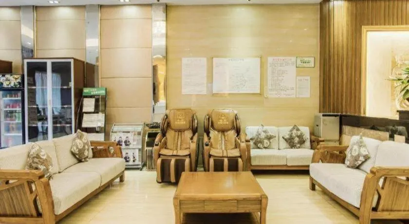 GreenTree Inn Guangzhou Panyu Bus Station Business Hotel