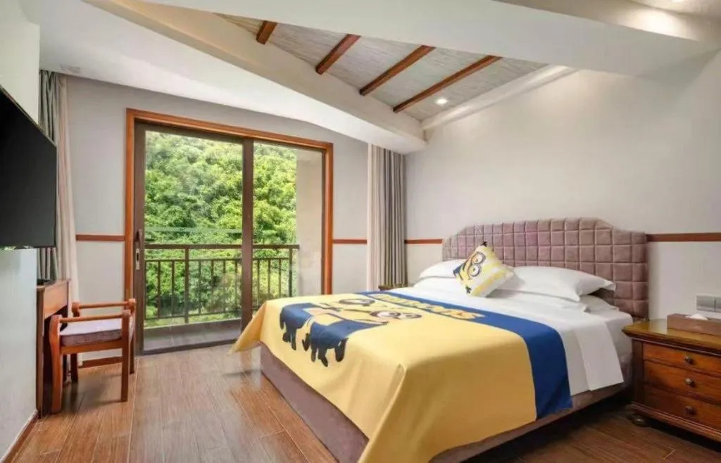 Bed in Grand Metro Park Bay Hotel