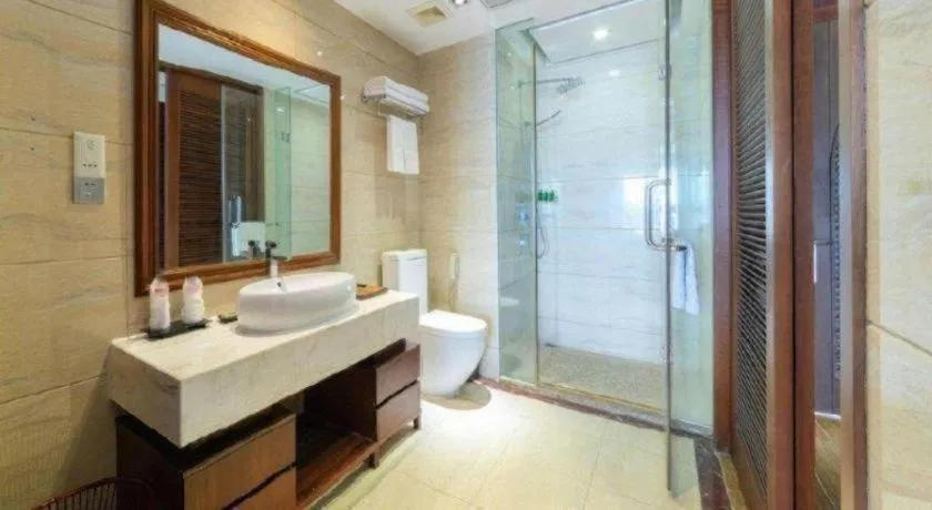 Grand Metro Park Bay Hotel