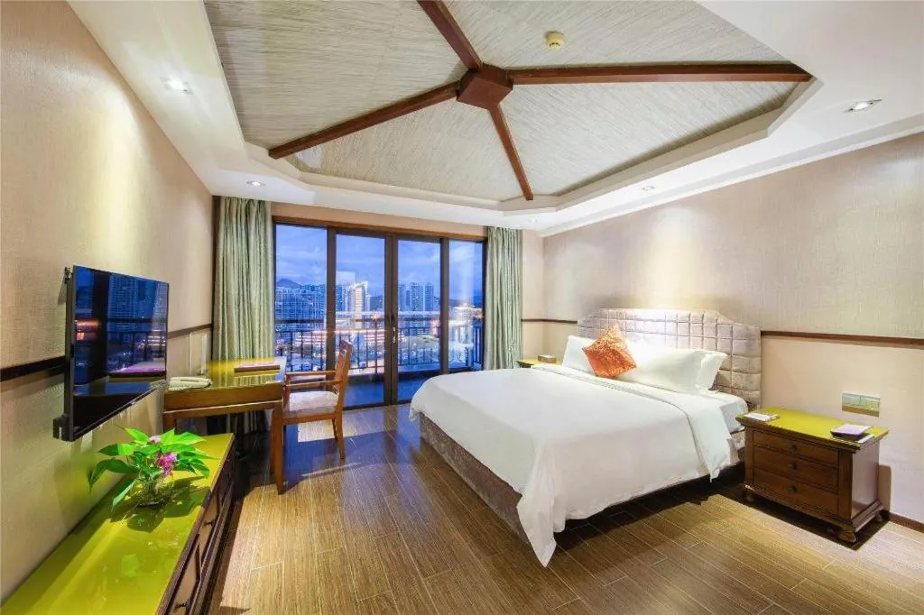 Bed in Grand Metro Park Bay Hotel