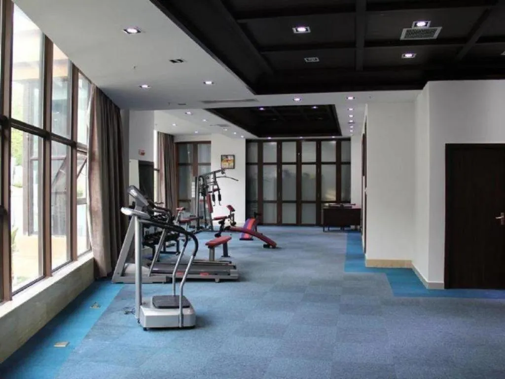 Grand Metro Park Bay Hotel