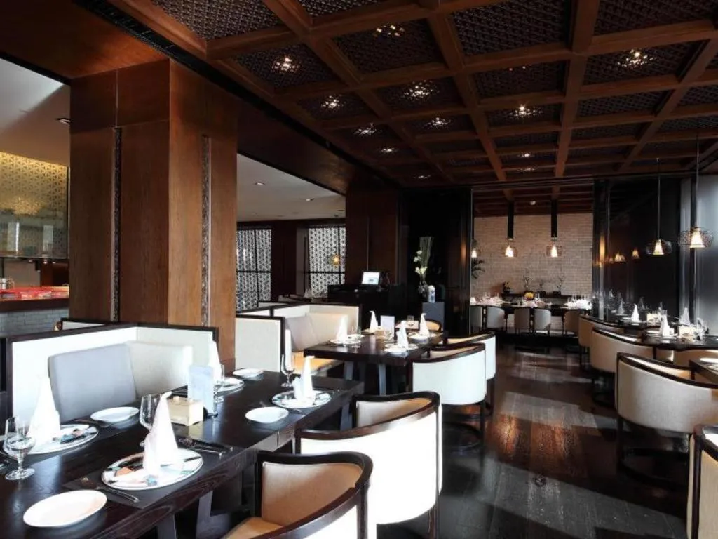 OCT Bay Breeze Hotel