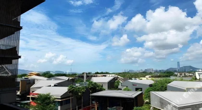 OCT Bay Breeze Hotel