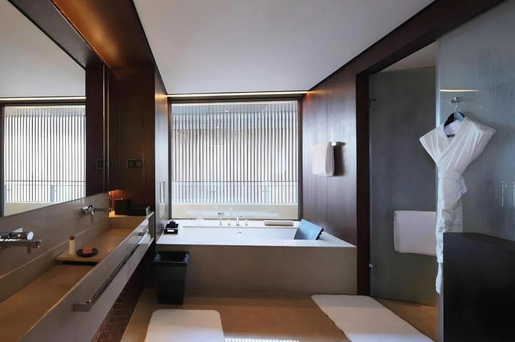 OCT Bay Breeze Hotel