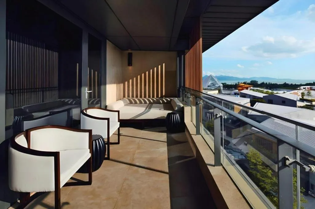 OCT Bay Breeze Hotel