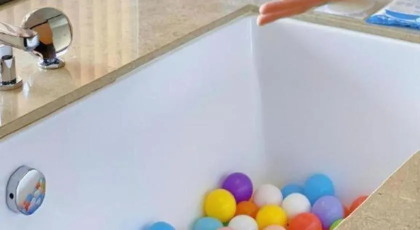 OCT Bay Breeze Hotel