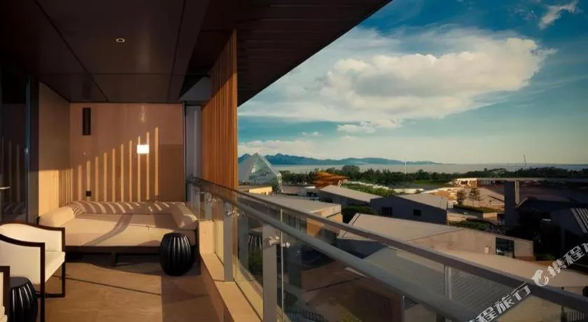 OCT Bay Breeze Hotel