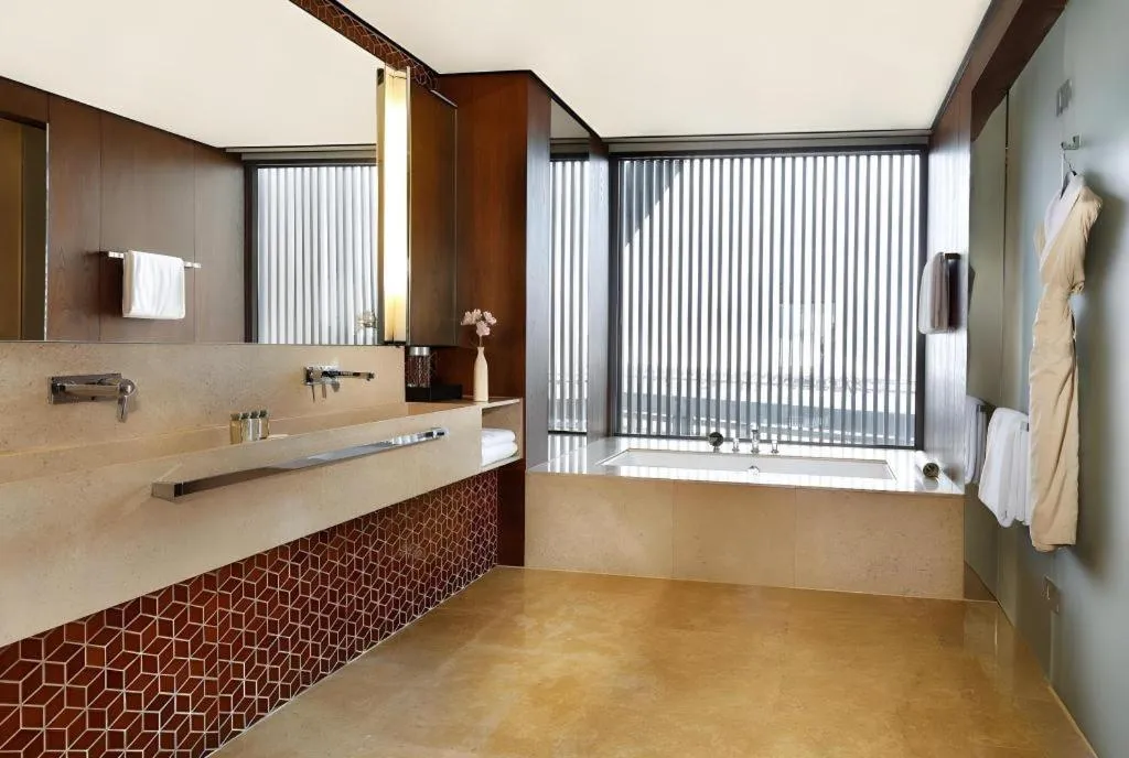 OCT Bay Breeze Hotel