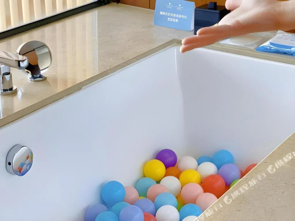 OCT Bay Breeze Hotel