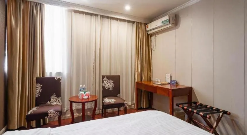 Bed in GreenTree Inn Wuxi Guangrui Road Hotel