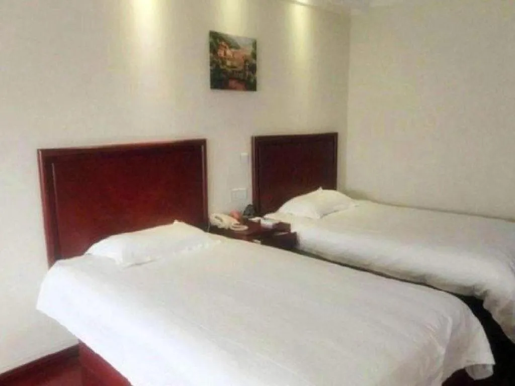Bed in GreenTree Inn Wuxi Guangrui Road Hotel