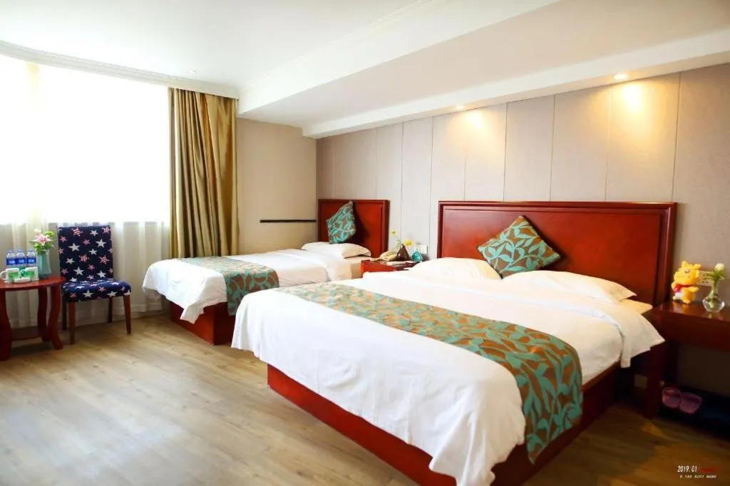 Bed in GreenTree Inn Wuxi Guangrui Road Hotel