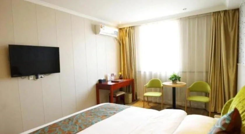 Bed in GreenTree Inn Wuxi Guangrui Road Hotel