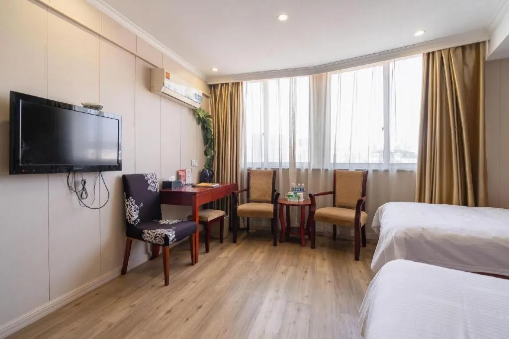 Bed in GreenTree Inn Wuxi Guangrui Road Hotel