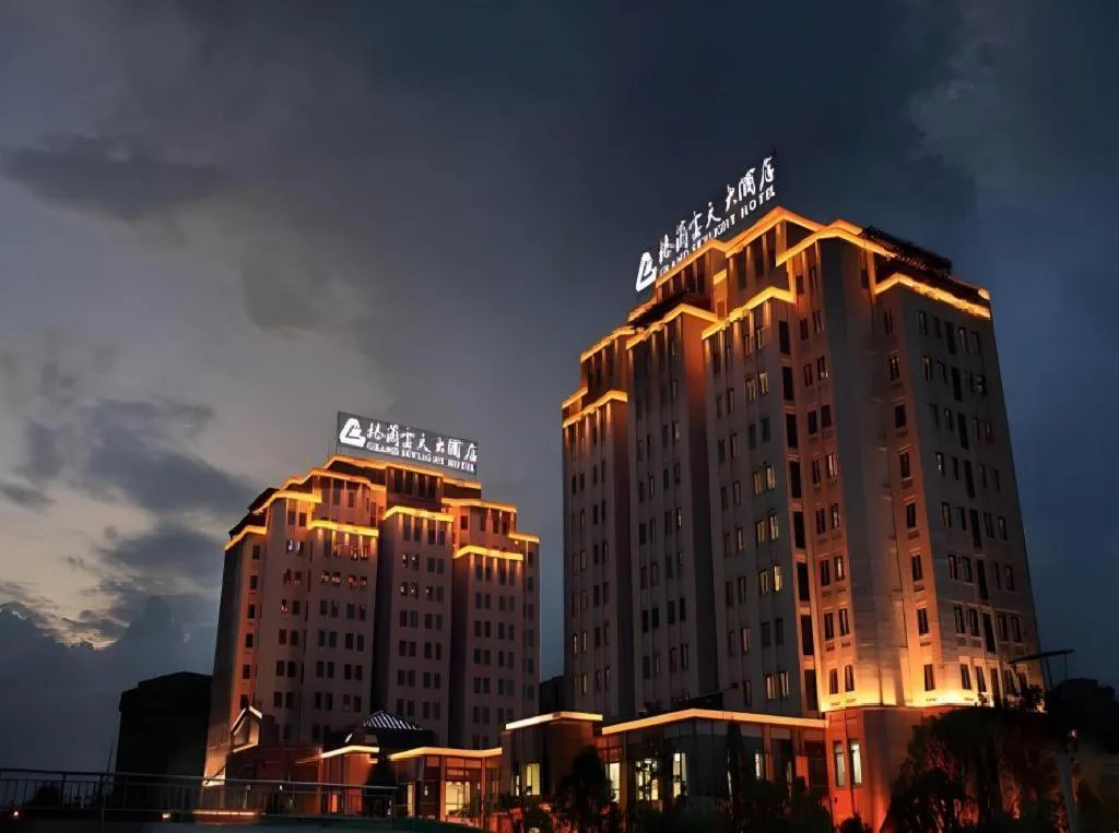 Grand Skylight Hotel KaiMei