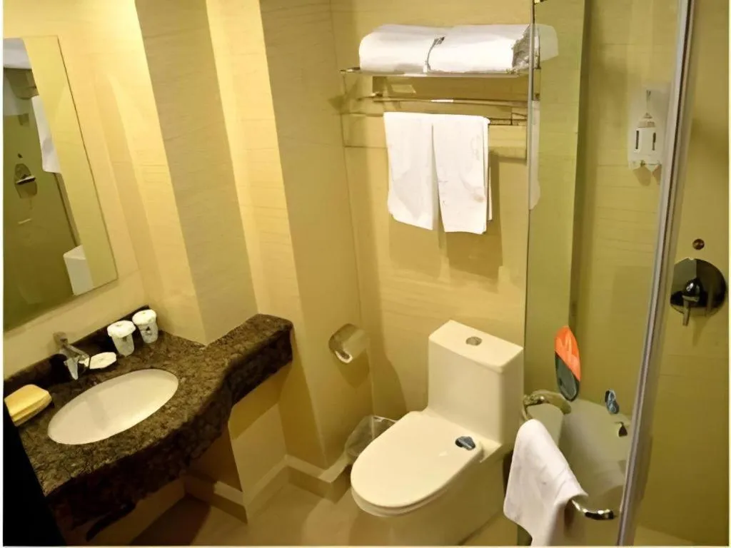 GreenTree Inn Jiaxing Tongxiang Tudian Express Hotel