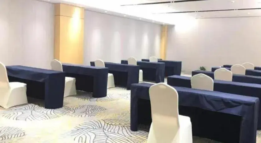 GreenTree Inn Lianyungang Suning Square Hualian Mantion Hotel GreenTree Inn Lianyungang Suning Square Hualian Mantion Hotel