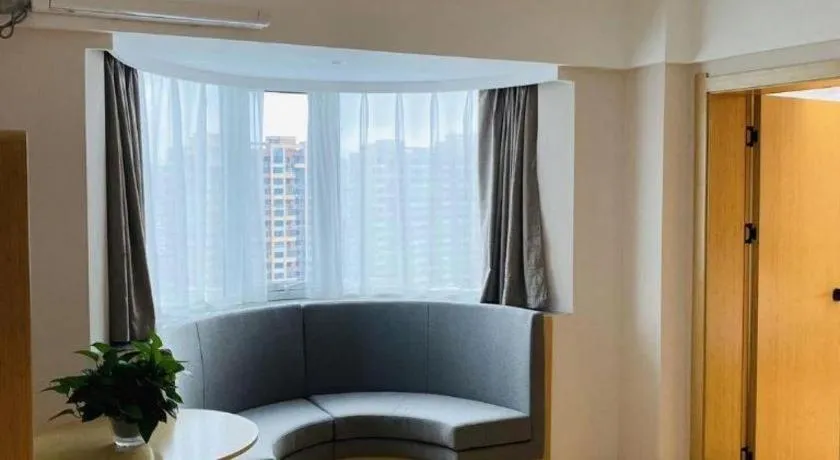 GreenTree Inn Lianyungang Suning Square Hualian Mantion Hotel