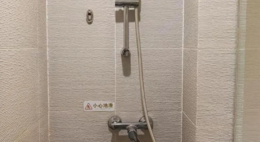 GreenTree Inn Lianyungang Suning Square Hualian Mantion Hotel