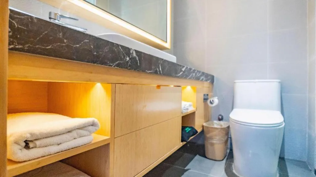 GreenTree Inn Lianyungang Suning Square Hualian Mantion Hotel