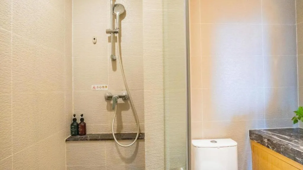 GreenTree Inn Lianyungang Suning Square Hualian Mantion Hotel