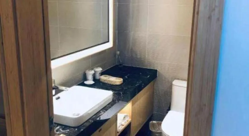 GreenTree Inn Lianyungang Suning Square Hualian Mantion Hotel