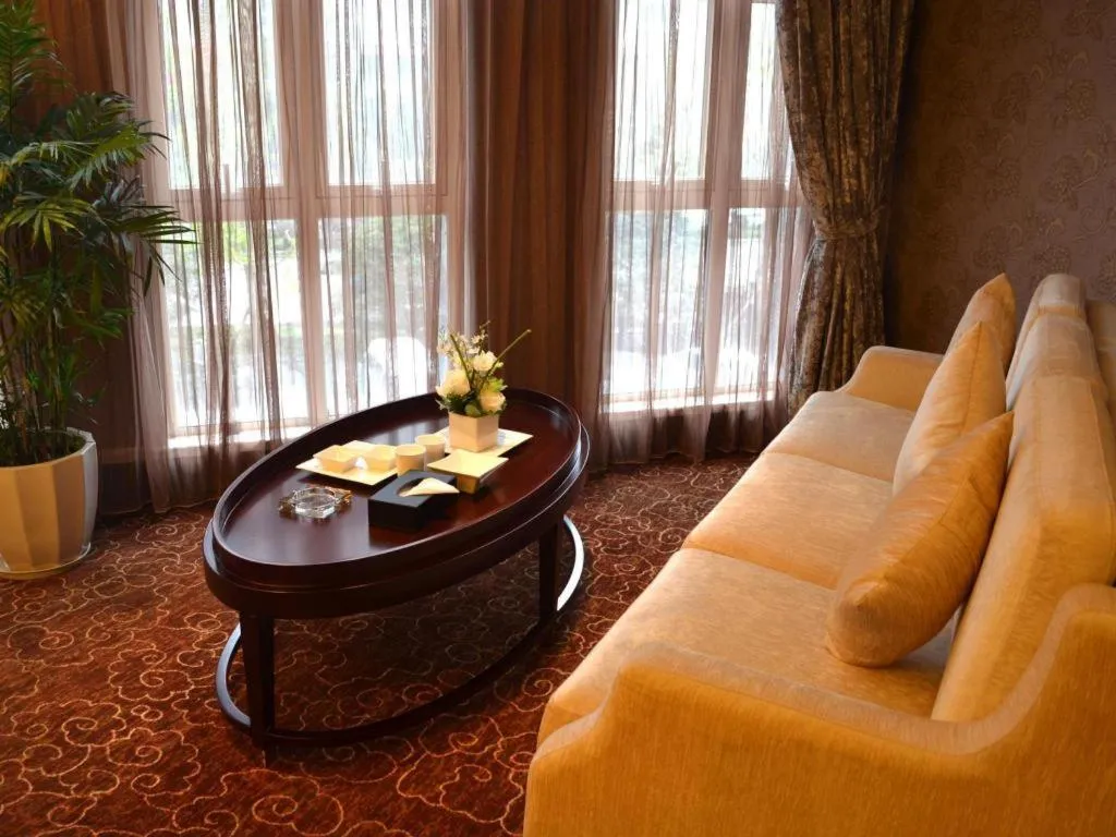 Days Hotel & Suites Hengan Chongqing