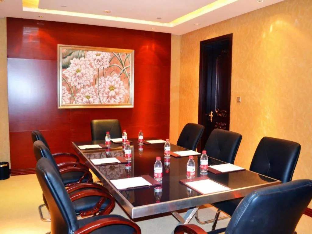 Days Hotel & Suites Hengan Chongqing