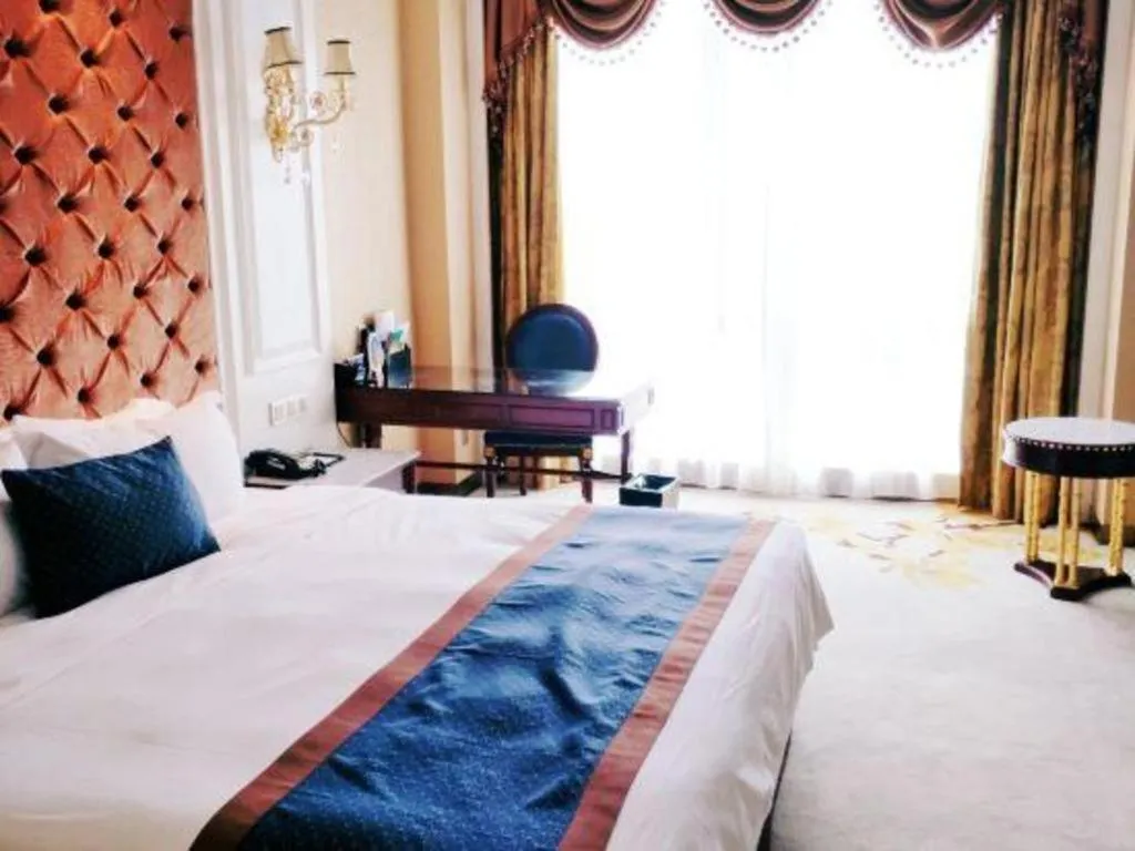 Bed in Eurasia Convention International Hotel