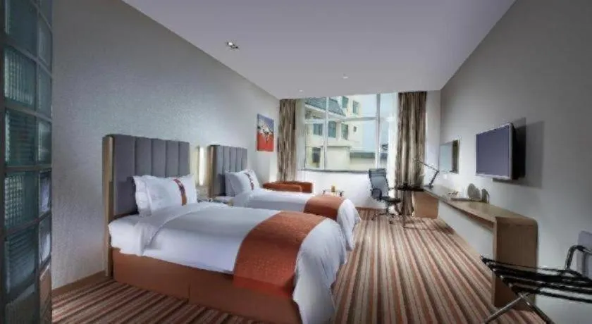 Bed in Holiday Inn Express Yangzhou City Center By IHG