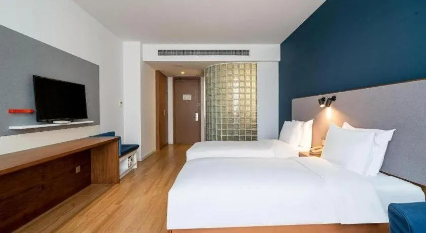Bed in Holiday Inn Express Yangzhou City Center By IHG