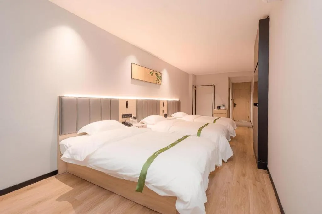 Bed in GreenTree Inn xinghua Middle Yingwu Road Express Hotel