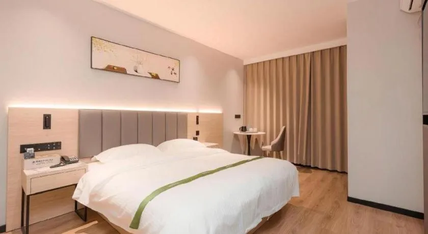 Bed in GreenTree Inn xinghua Middle Yingwu Road Express Hotel