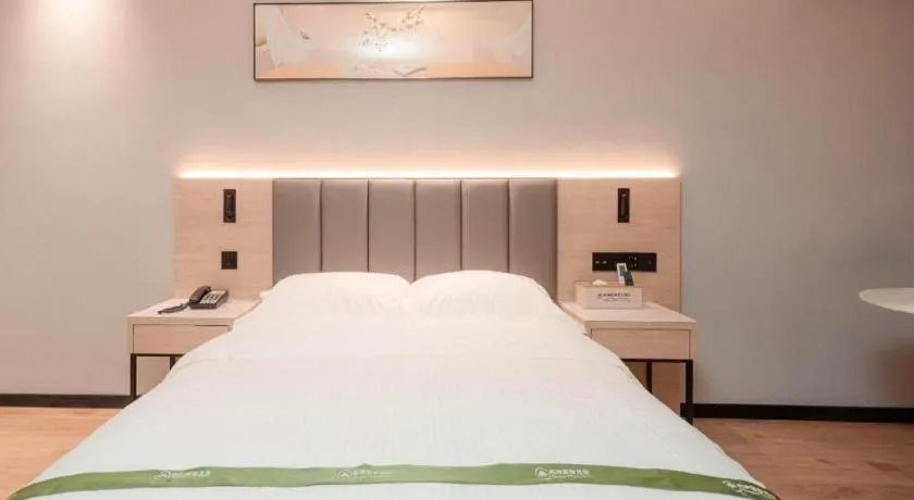 Bed in GreenTree Inn xinghua Middle Yingwu Road Express Hotel