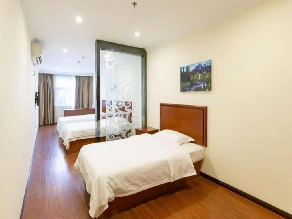 Bed in GreenTree Inn xinghua Middle Yingwu Road Express Hotel