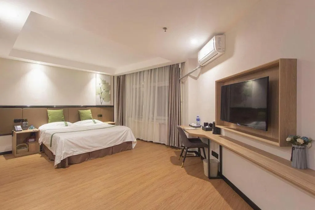 Bed in GreenTree Inn Puyang Pushang Huanghe Road